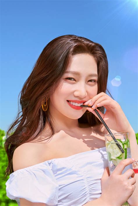 joy red velvet